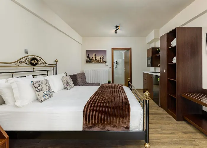 Arxontariki Suites
